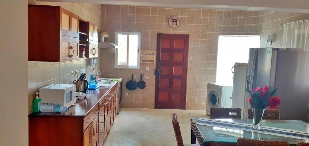 Casa Luis Apartment Sao Tome Luaran gambar
