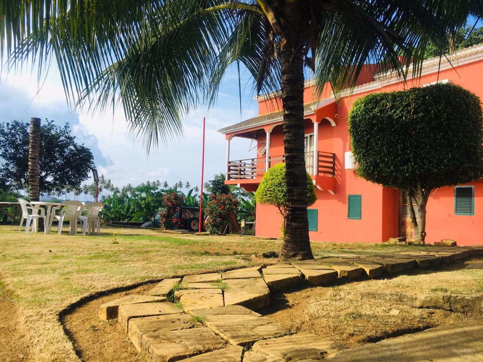 Casa Luis Apartment Sao Tome Luaran gambar